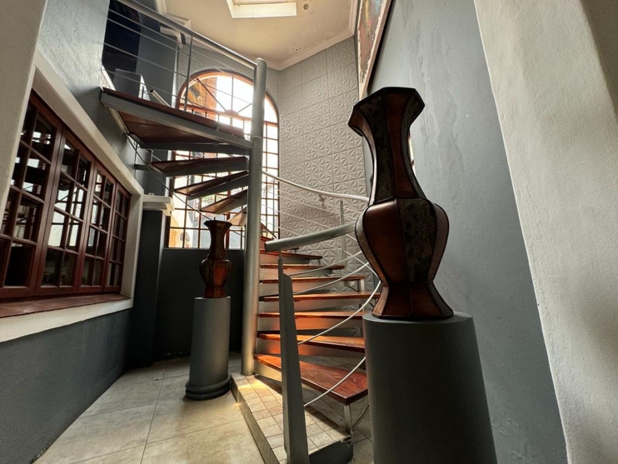 10 Bedroom Property for Sale in Kosmos North West